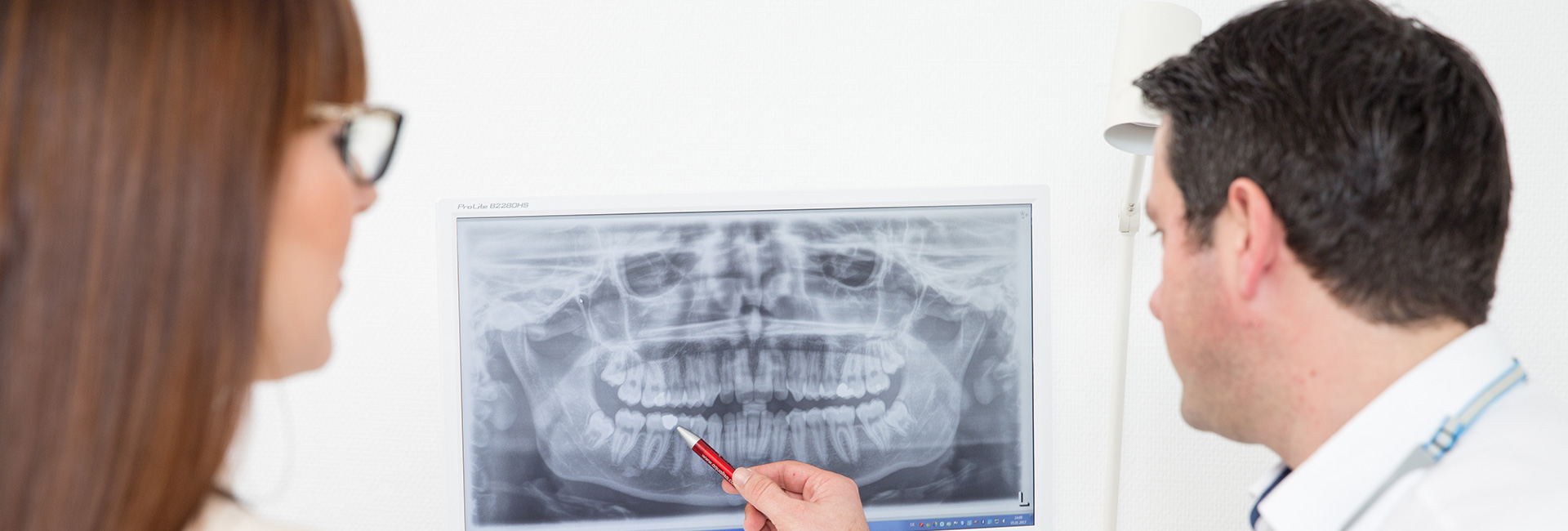 Kieferorthopaedie an der Parkstrasse Behandlung von Erwachsenen