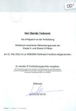 Ästhetisch orientierter Behandlungsansatz bei Klasse II- und Klasse III-Fällen