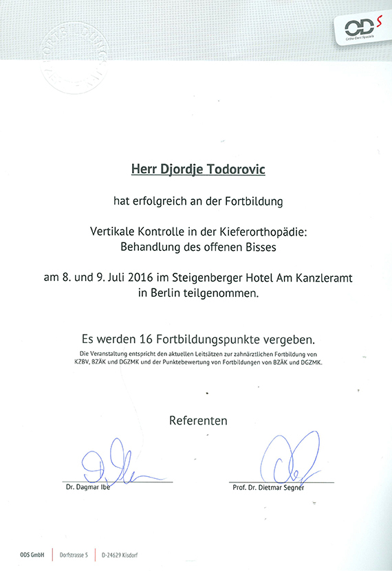 Vertikale Kontrolle in der Kieferorthopädie: Behandlung des offenen Bisses
